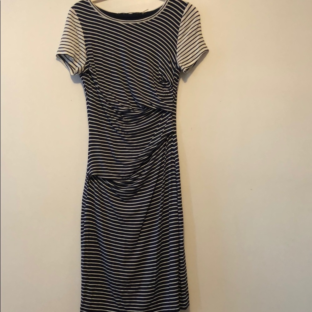 Fitted tshirt striped dress
